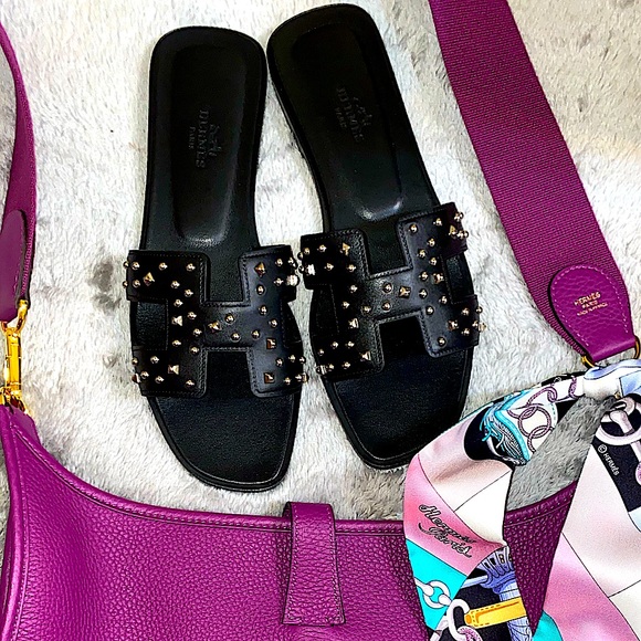 AUTHENTIC HERMÈS ORAN SANDALS - Picture 8 of 16